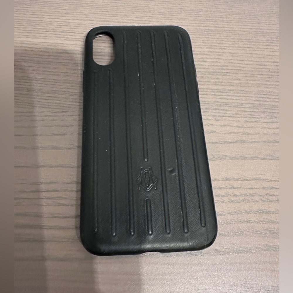 iPhone XS Rimowa Soft case black